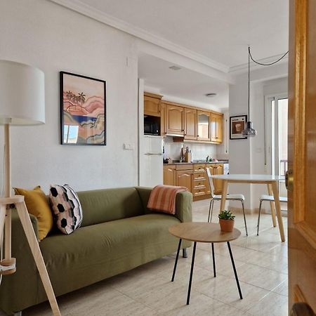 Bonito Piso Al Lado Del Mar! Apartment La Marina Exterior photo